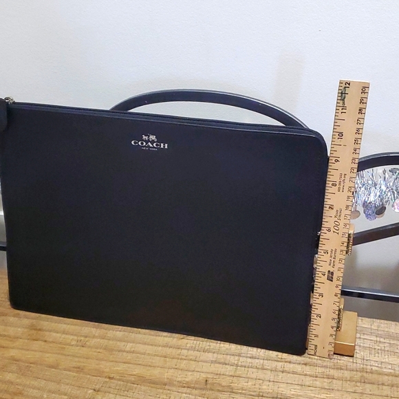 COACH F6520 BLACK SAFFIANO LEATHER METRO TECH ELECTRONIC POUCH  - Picture 3 of 8